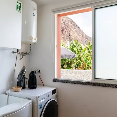 Conservas Loft By Madeira Dream * Paul do Mar (Madeira)